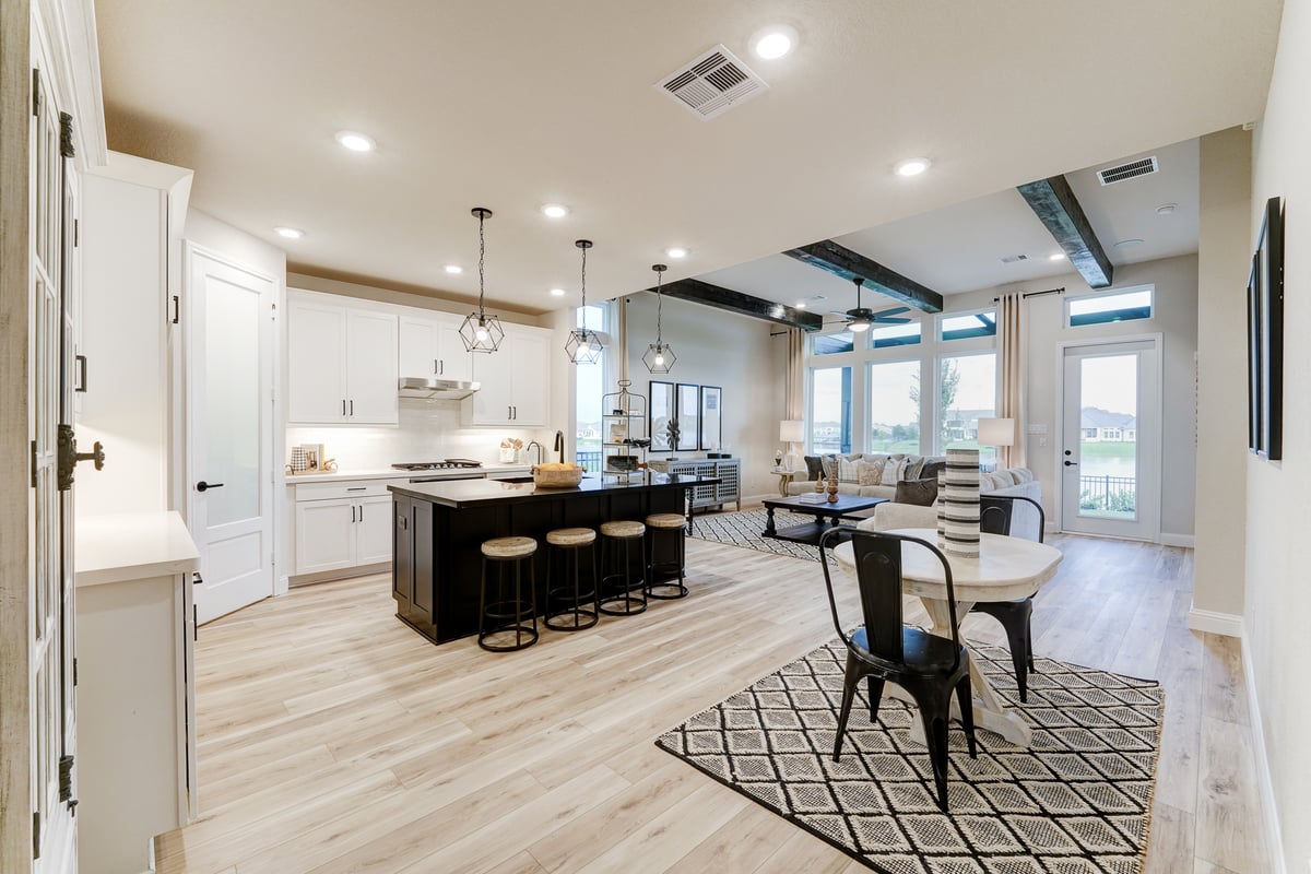 Messina Breakfast Area 